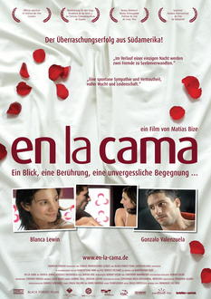 En la cama Poster