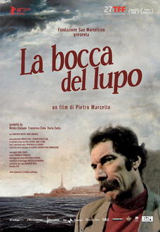 La bocca del lupo Poster