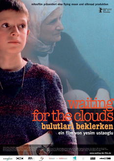 Wolken stehen am Himmel Poster